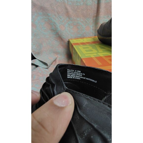 Bare Traps Palesa Women's Black Leather Slip On Clogs Slides 8.5M - Picture 4 of 9